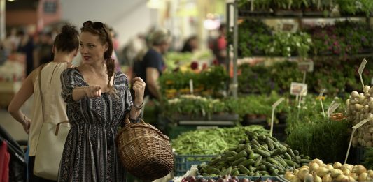 Cu TV Paprika, prindem gustul cumpărăturilor la piață!