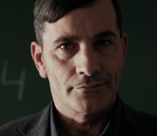 Profesorul T. începe pe 11 septembrie la DIVA