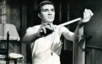 Dan Nutu in Meandre de Mircea Saucan.jpg