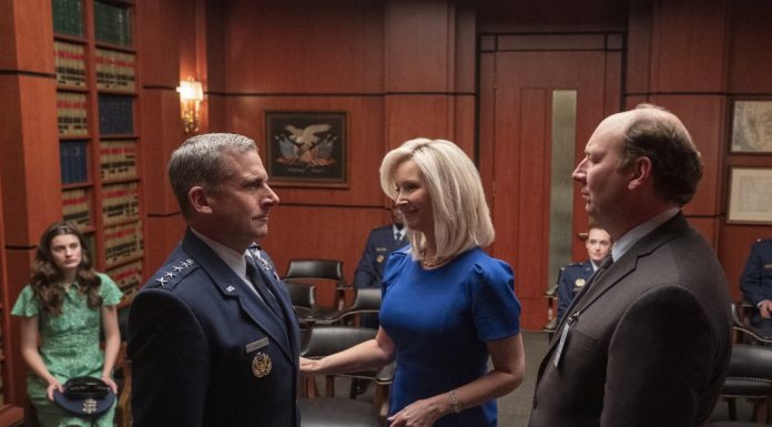 Netflix lansează primele imagini din “Space Force” cu Steve Carell și Lisa Kudrow