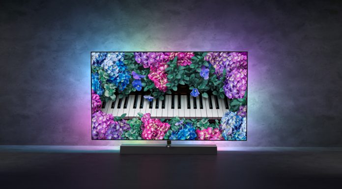 Televizorul Philips OLED+935 introduce procesorul Philips P5 cu inteligență artificială