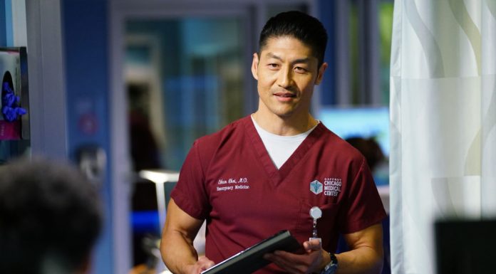 Interviu cu Brian Tee, Dr. Ethan Choi în “Camera de Gardă”