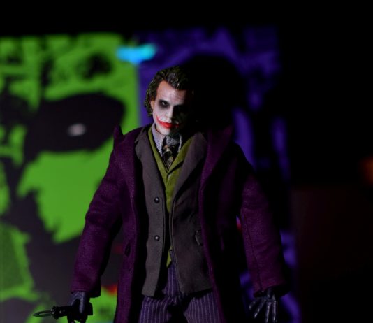 The Dark Knight – The Joker (Beast Kingdom) – Prezentare