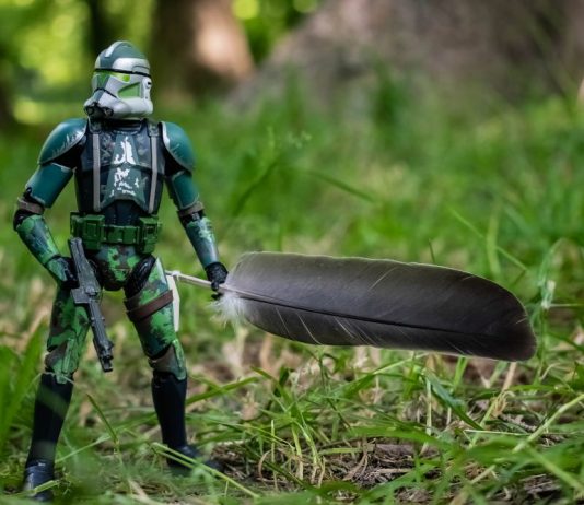 Figurine “Out in the Wild” – Star Wars Black Series Clone Commander Gree Hasbro