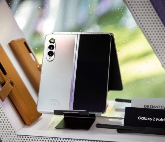 Samsung lansează în România Galaxy Z Fold3 5G și Galaxy Z Flip3 5G