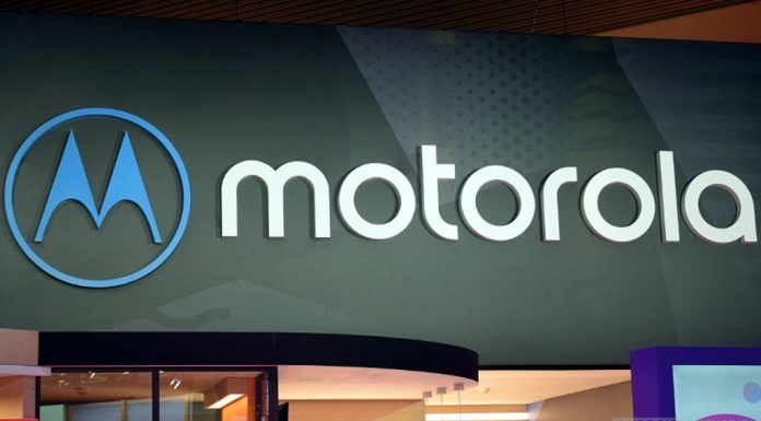 Motorola marchează un nou succes de Black Friday: 1 din 3 clienți au ales gama Edge