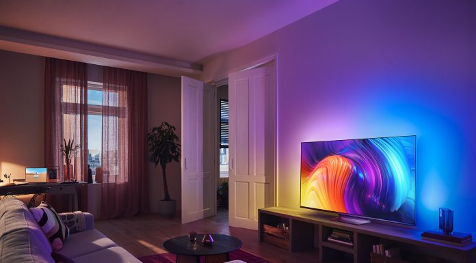 Upgrade de funcții în 2022: Philips TV lansează noua gamă Performance Series 8807