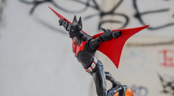 Figurine “Out in the Wild” – DC Multiverse Batman Beyond – McFarlane Toys
