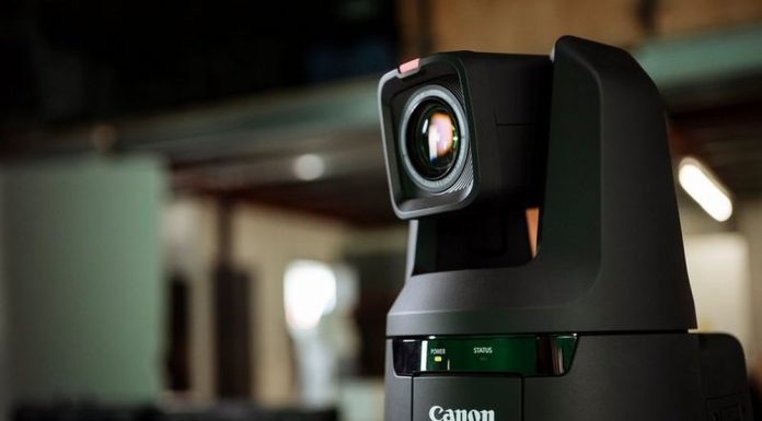 Canon lansează aplicaţii de Urmărire Automată şi Repetare Automată pentru camerele PTZ