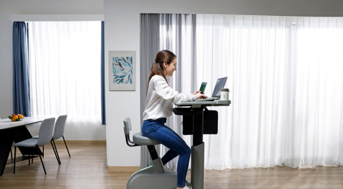 Acer prezintă biroul-bicicletă eKinekt pentru un stil de viață activ