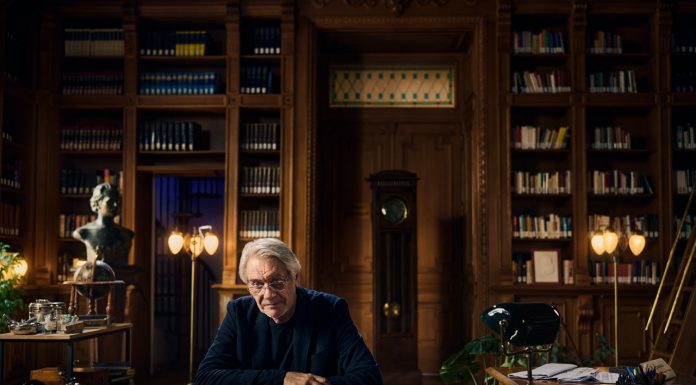 „Marcel Iureș prezintă Enigmele României” la Serile Filmului Românesc