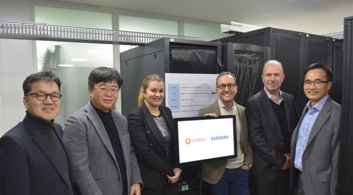 Samsung și Vodafone finalizează primul apel de date cu procesoare AMD pe o rețea Open RAN