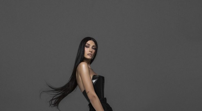 Alina Eremia are o toamnă cu două premiere: după nouă ani revine la actorie și în cinema cu filmul „Ca fetele” și pregătește lansarea unui nou album