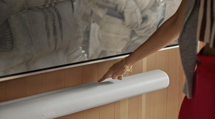 Sonos lansează Arc Ultra, noul soundbar care încorporează tehnologia Sound Motion