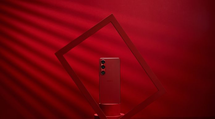 Sony Xperia 1 VI este disponibil într-o nouă nuanță uimitoare de culoare: roșu „scarlet”