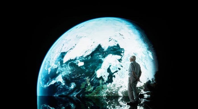 BBC Earth sărbătorește 99 de ani de la nașterea lui Sir David Attenborough
