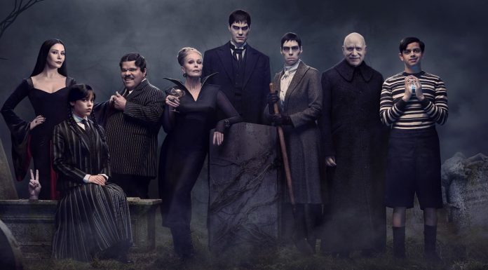 Familia Addams revine pe Netflix pe 6 august și 3 septembrie