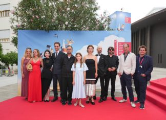 „Dinți de lapte” regizat de Mihai Mincan – cronici elogioase la Festivalul Internațional de Film de la Veneția!