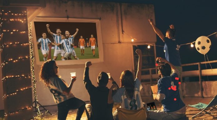 Epson lansează Lifestudio – primele proiectoare inteligente de streaming din lume, echipate cu tehnologie audio Bose și o nouă serie de imprimante EcoTank pentru acasă