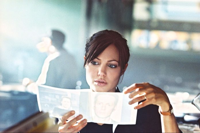 identitati-furate_6a1550b8ee0bc_copy_1280x853