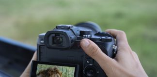 Sony lansează noua RX10, generația a V-a: camera foto cu superzoom, ideală pentru orice tip de fotografie: cotidiană, wildlife și sport