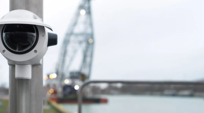 Fără săpături pentru cabluri: Axis conectează camerele video la rețele celulare private