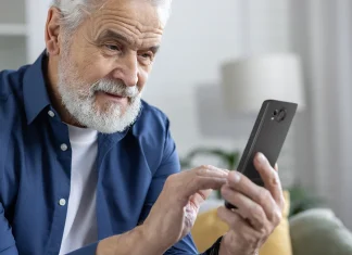 Maxcom Smart MS601 4G – “Un smartphone cu o abordare modernă a simplității”